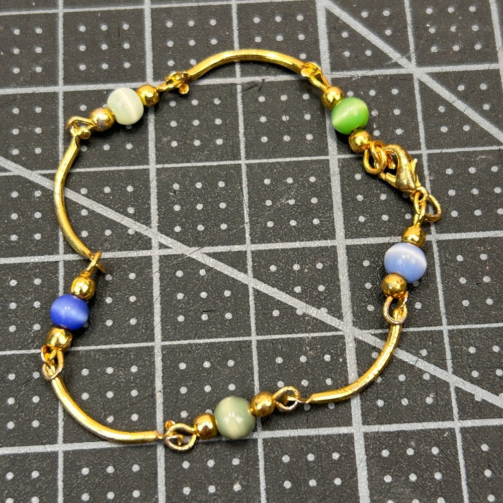 Gold‎ Tone Wavy Link Bracelet with Multi Color Cat Eye Fiber Optic Beads